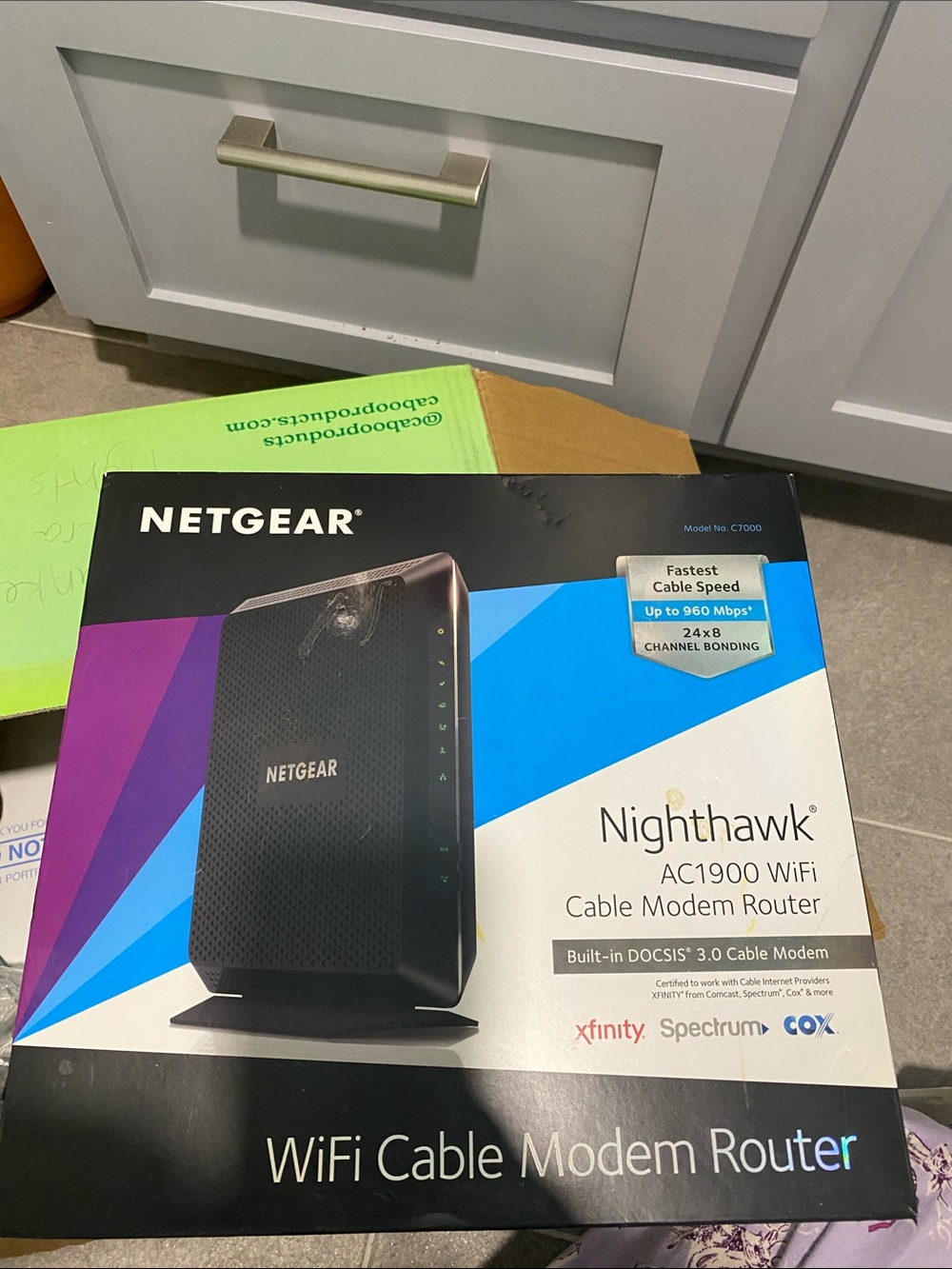 NETGEAR Nighthawk AC1900 Black WiFi Cable Modem Router (C7000)